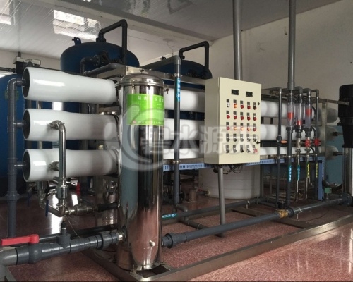 反滲透設(shè)備 (1) 反滲透設(shè)備 (1)